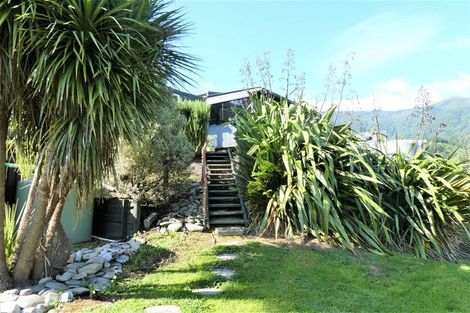Photo of property in 102 Boons Valley Road, Waikawa, Picton, 7220
