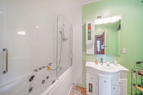 Photo of property in 4a Test Street, South Hill, Oamaru, 9400