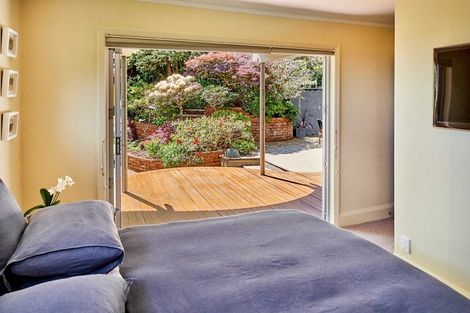 Photo of property in 14 Waitohu Road, York Bay, Lower Hutt, 5013