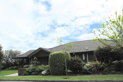 Photo of property in 1 Fell Place, Stoke, Nelson, 7011