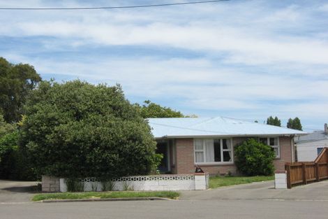 Photo of property in 28 Horton Place, Avondale, Christchurch, 8061