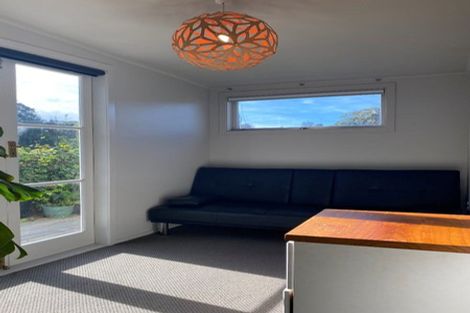 Photo of property in 11 Guys Hill Road, Hospital Hill, Napier, 4110