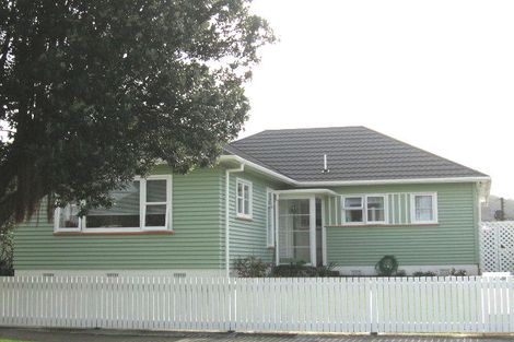 Photo of property in 32 Gadsby Street, Avalon, Lower Hutt, 5011