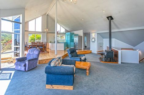Photo of property in 24 Little Bay Drive, Waikawau, Coromandel, 3584