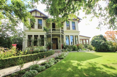 Photo of property in 32 Hull Street, South Hill, Oamaru, 9400