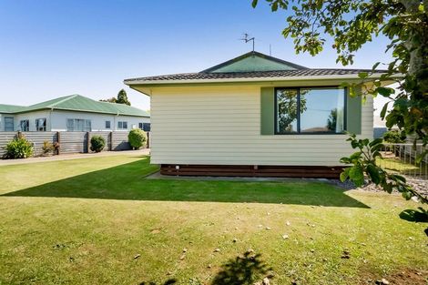 Photo of property in 7 Pitt Street, Normanby, Hawera, 4614