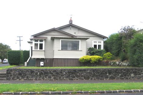 Photo of property in 74 Shackleton Road, Mount Eden, Auckland, 1024