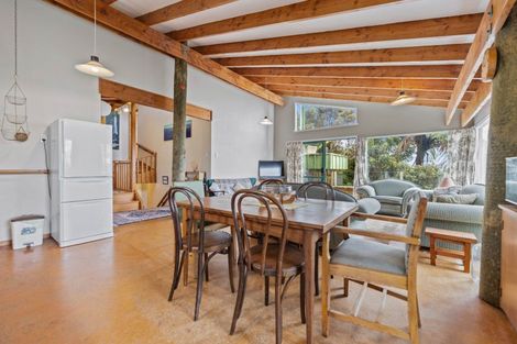 Photo of property in 24 Hauraki Terrace, Pukawa Bay, Turangi, 3381