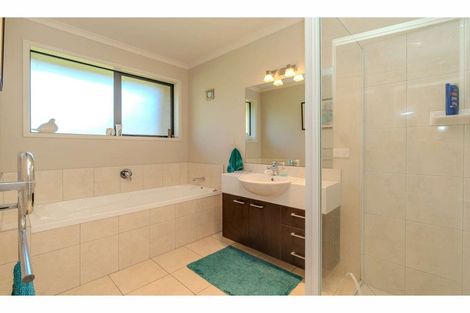 Photo of property in 14b Karaka Drive, Kerikeri, 0230