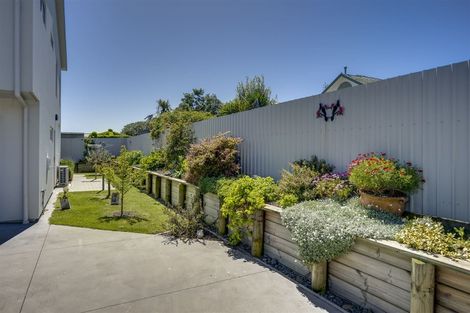 Photo of property in 216d Te Awa Avenue, Awatoto, Napier, 4110
