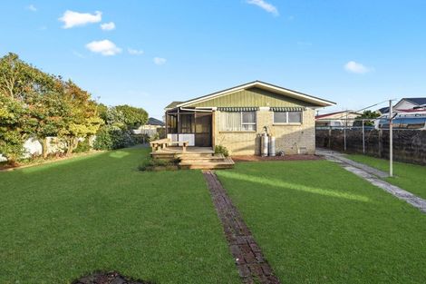 Photo of property in 4a Mahana Road, St Andrews, Hamilton, 3200