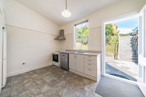 Photo of property in 36 The Parade, Island Bay, Wellington, 6023