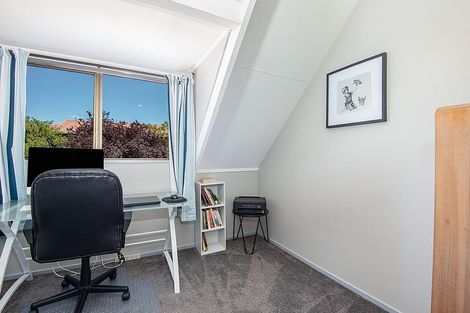 Photo of property in 75 Walton Park Avenue, Fairfield, Dunedin, 9018