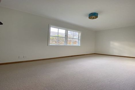 Photo of property in 20 Airlie Road, Plimmerton, Porirua, 5026