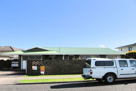 Photo of property in 15 Wickham Place, Hairini, Tauranga, 3112