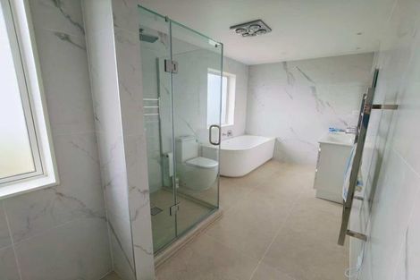 Photo of property in 22 Bela Vista Boulevard, Swanson, Auckland, 0614