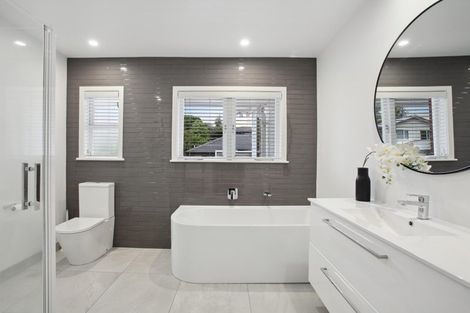 Photo of property in 54 Drake Street, Howick, Auckland, 2014