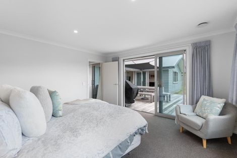 Photo of property in 5 Turnbull Crescent, Wanaka, 9305