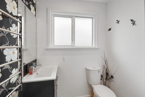 Photo of property in 1/204 Greers Road, Bryndwr, Christchurch, 8053