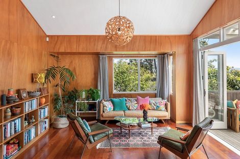 Photo of property in 42 West View Road, Westmere, Auckland, 1022