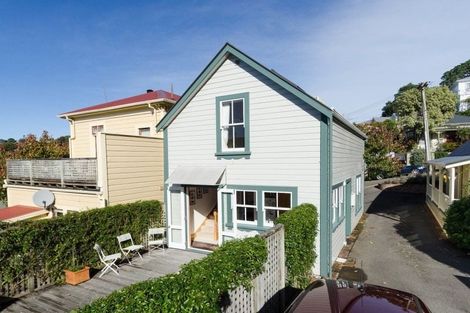 Photo of property in 18a Saint Mary Street, Thorndon, Wellington, 6011