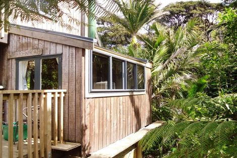 Photo of property in 4 Waikawau Beach Road, Waikawau, Coromandel, 3584