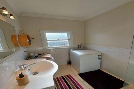 Photo of property in 5c Pendarves Street, New Plymouth, 4310