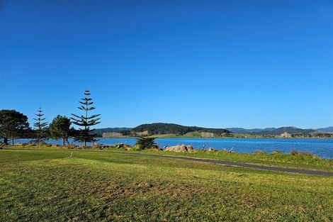 Photo of property in 12 Taniwha Place, Matarangi, 3592