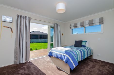 Photo of property in 1 Mill Grove, Carterton, 5713