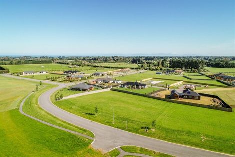 Photo of property in 15 Kingfisher Avenue, Amberley, 7410