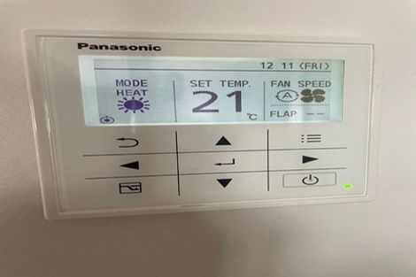 Photo of property in 24 Amaru Road, One Tree Hill, Auckland, 1061