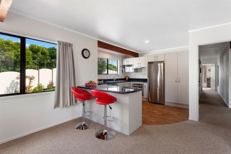 Photo of property in 25 The Glebe, Coastlands, Whakatane, 3120