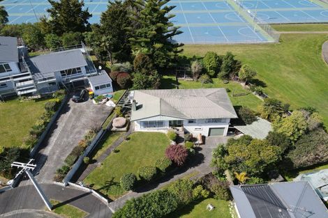 Photo of property in 1 Kingsway Crescent, Forest Lake, Hamilton, 3200