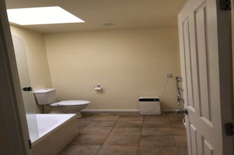 Photo of property in 15 Pine Terrace, Howick, Auckland, 2014