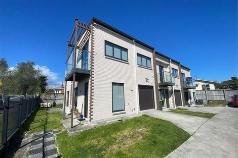 Photo of property in 4a Kelman Road, Kelston, Auckland, 0602
