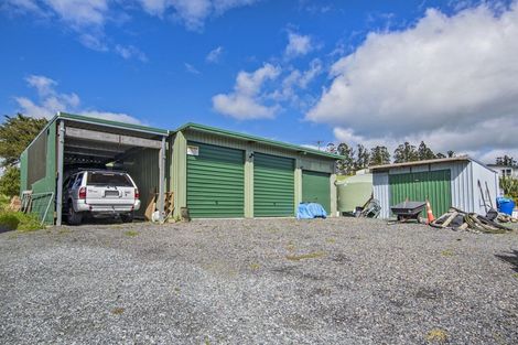 Photo of property in 647 Pipiwai Road, Matarau, Whangarei, 0176