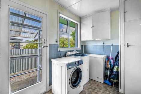 Photo of property in 65 Robertson Street, Gore, 9710