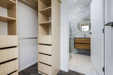 Photo of property in 31c Linwood Avenue, Forrest Hill, Auckland, 0620