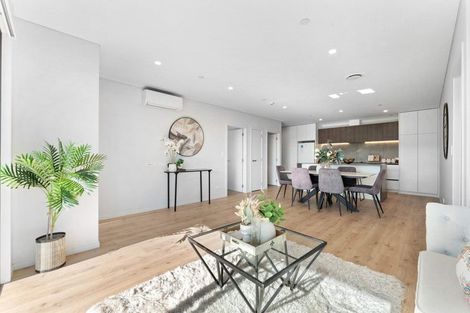 Photo of property in 217/3 Kaipiho Lane, Albany, Auckland, 0632