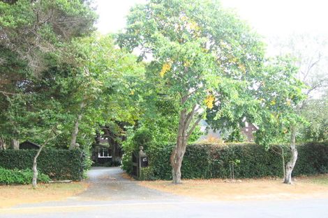 Photo of property in 64 Barton Road, Heretaunga, Upper Hutt, 5018