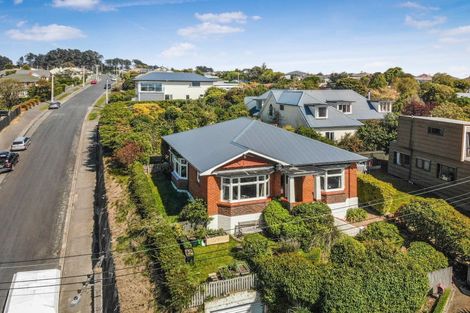 Photo of property in 49 Earls Road, Saint Clair, Dunedin, 9012