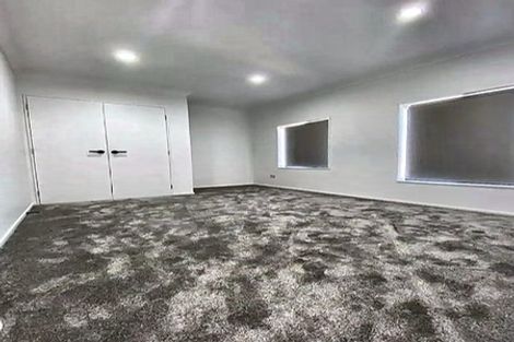 Photo of property in 14b Goldnib Place, Randwick Park, Auckland, 2105