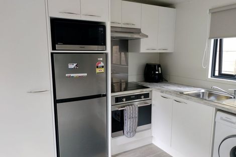 Photo of property in 26 Mackinnon Terrace, Sunshine Bay, Queenstown, 9300