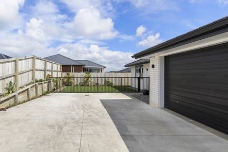 Photo of property in 10 Inuwai Street, Glenview, Hamilton, 3206