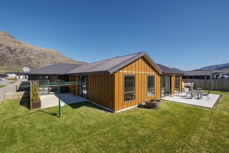 Photo of property in 41 Cheltenham Road, Lower Shotover, Queenstown, 9304