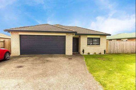 Photo of property in 100a Manuroa Road, Takanini, 2112