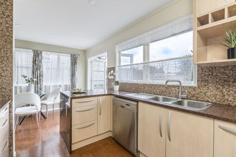 Photo of property in 1/65 Weldene Avenue, Glenfield, Auckland, 0629