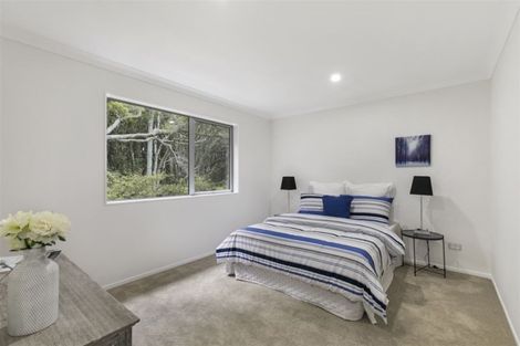 Photo of property in 114b Everglade Drive, Totara Heights, Auckland, 2105