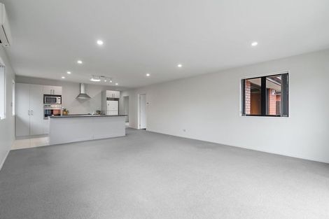 Photo of property in 520 Mairehau Road, Parklands, Christchurch, 8083