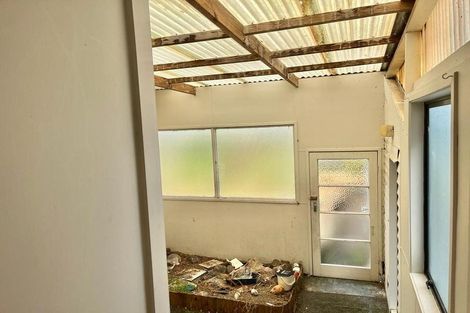 Photo of property in 1/16 Duncan Avenue, Te Atatu South, Auckland, 0610